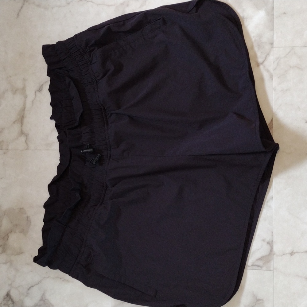 Mta sport shorts.